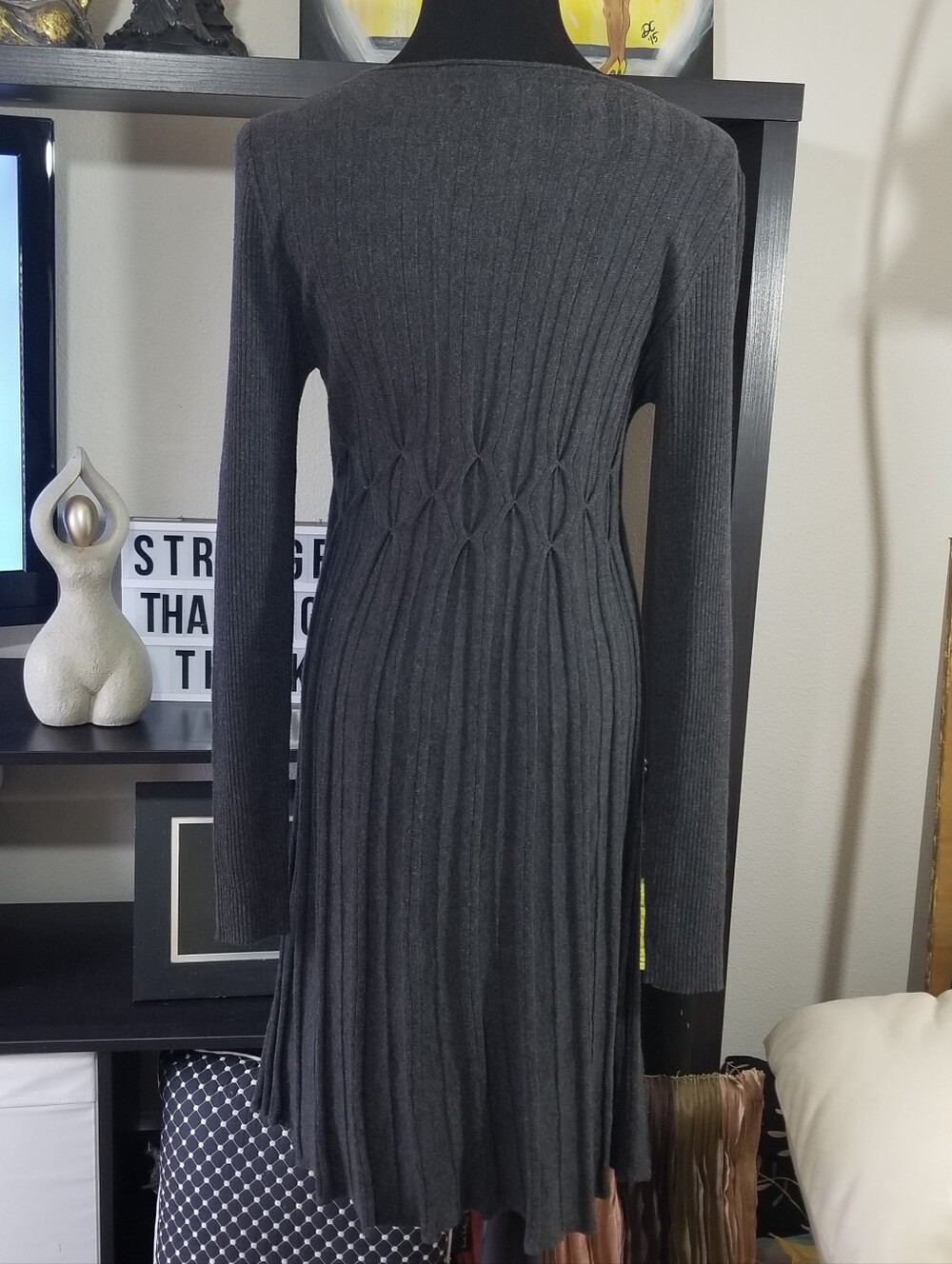 Max Studio Charcoal Cable Knit Fit & Flare Sweater Dress M Dark Academia - Picture 6 of 7
